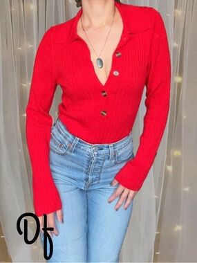 Red Ribbed Half-Button-Front Collared Sweater Size L